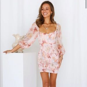 NWT HELLO MOLLY DRESS! Size small